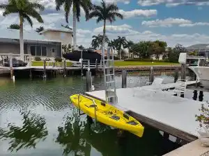 imm kayak4 lum 300x225 web p